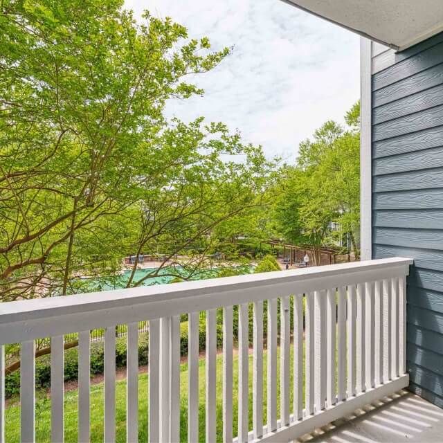 waterford-creek-balcony