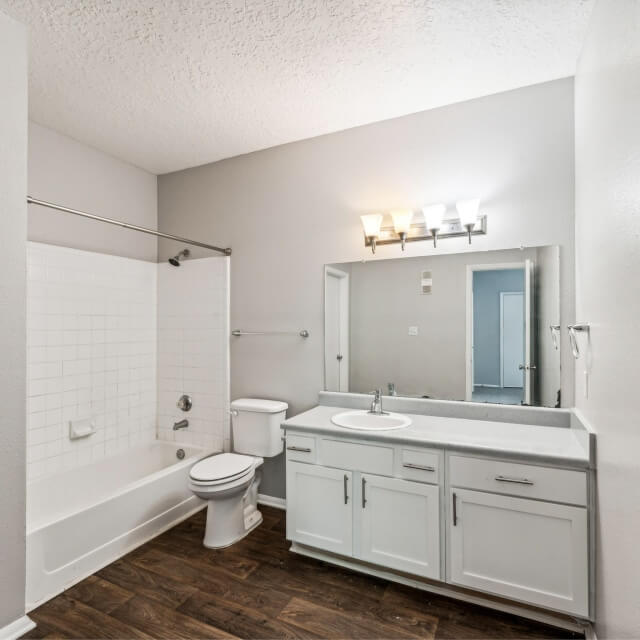 waterford-creek-bathroom-9