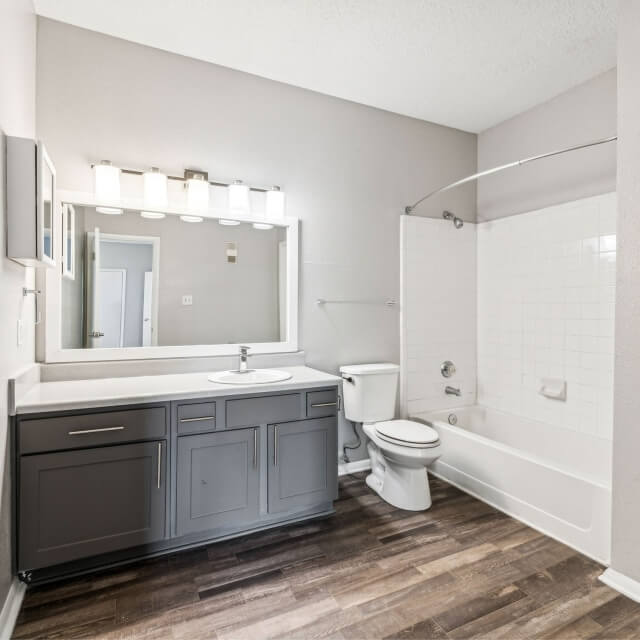 waterford-creek-bathroom2