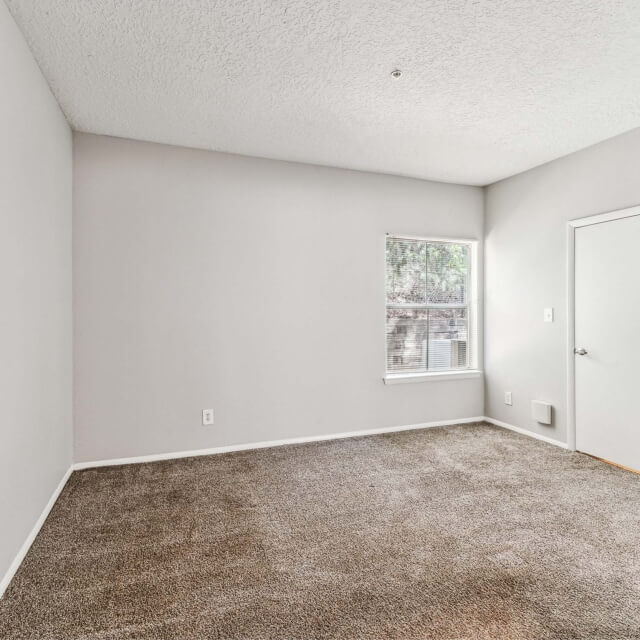 waterford-creek-apartments in charlotte north carolina-bedroom-10