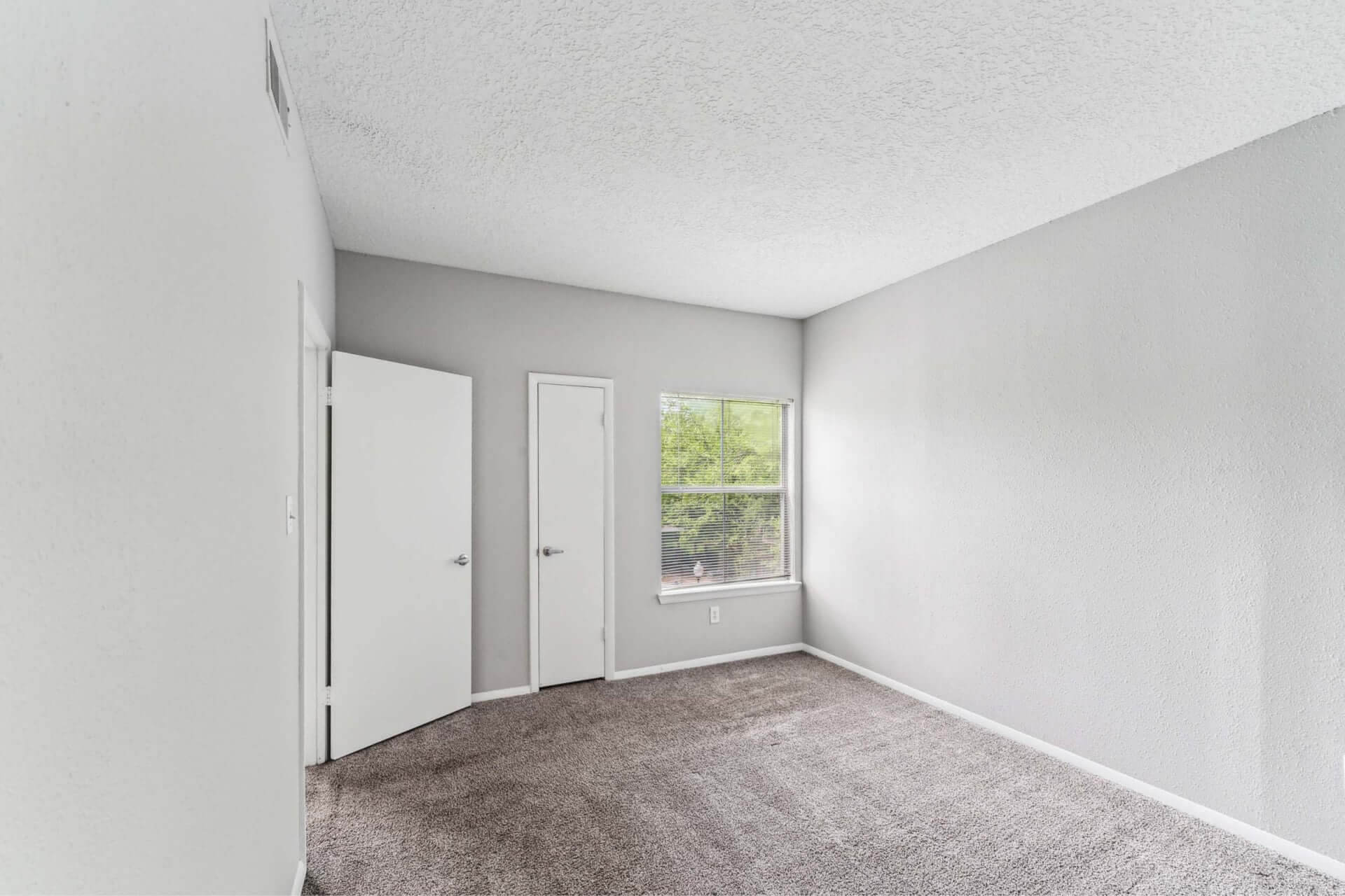 waterford-creek-charlotte apartments for rent-bedroom2